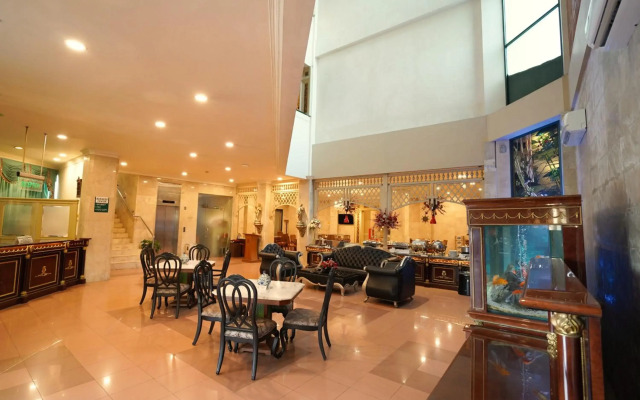 Hotel Indah Palace Solo