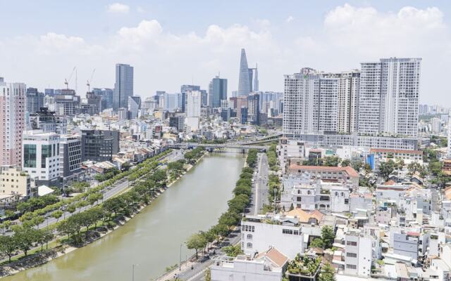 Le Places The Grand Riverside Saigon Apartment