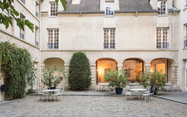 MIJE Fauconnier - Fourcy - Maubuisson - Hostel