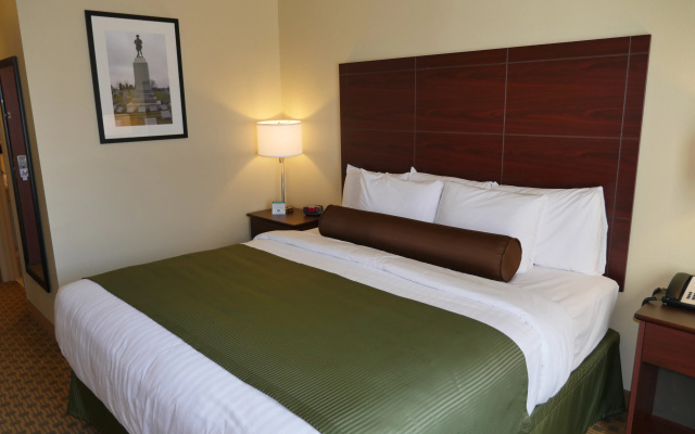 Cobblestone Inn & Suites - Winterset, IA