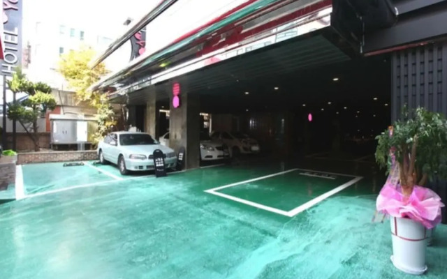 Hotel Yaja Suwon City Hall