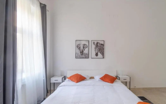 Centre Apartments