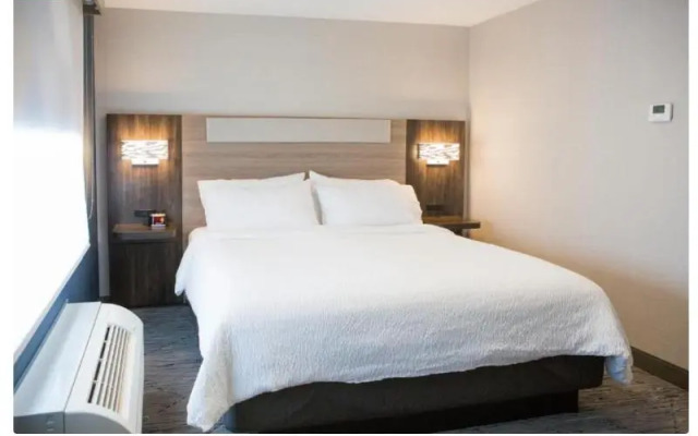 Holiday Inn Express Cape Canaveral by IHG