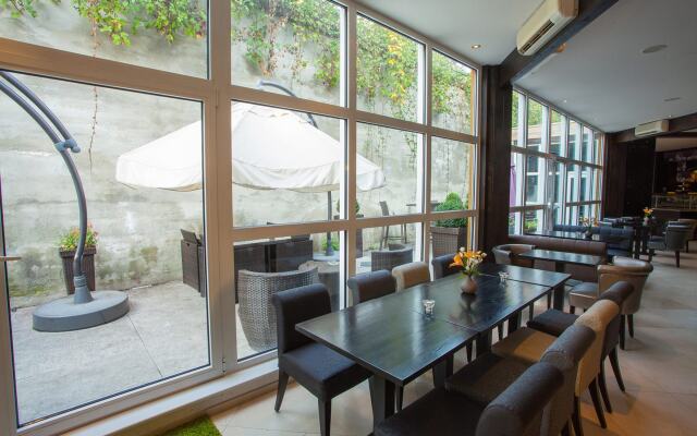 Hotel Ayun by Centro Comfort
