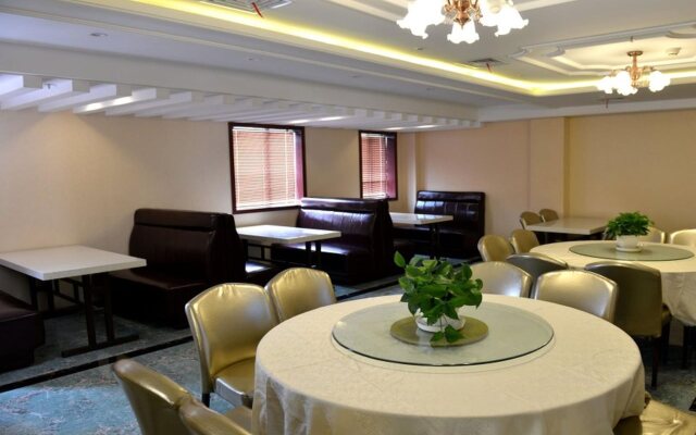 GreenTree Inn Xian Longshouyuan Metro Station Hotel