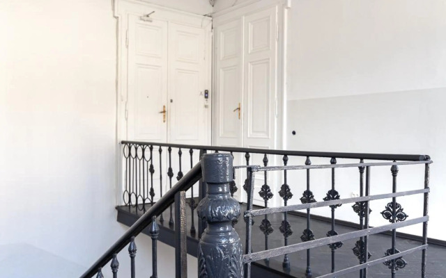 2 isolated bedrooms in the Austrian building Levia 3