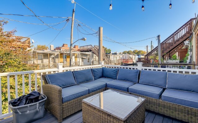 Trendy Baltimore Townhome: 2 Mi to Downtown!