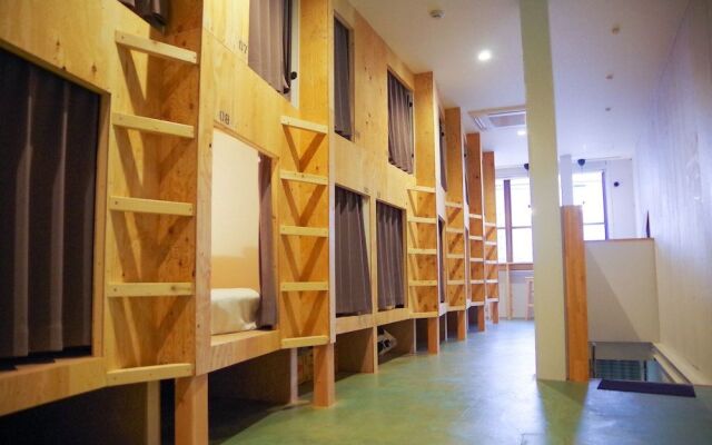 Travelers' house ROOTs - Hostel