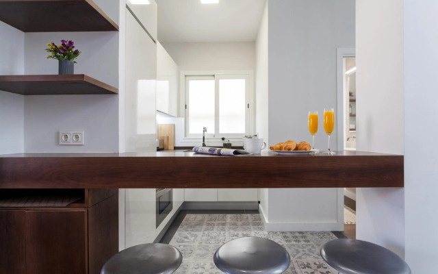 Stunning Boutique - Space Maison Apartments