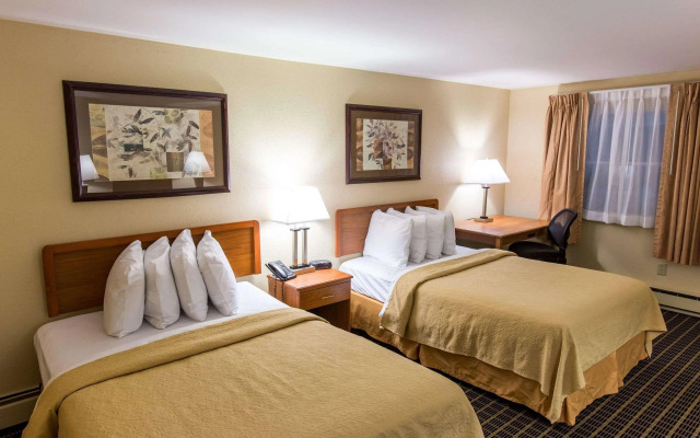 Quality Inn & Suites Big Rapids near University