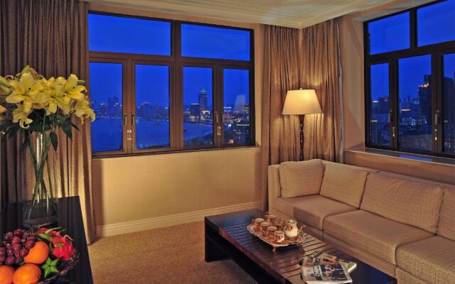 Broadway Mansions Hotel - On the Bund