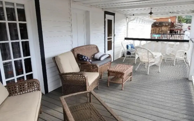 Fairweather Inn