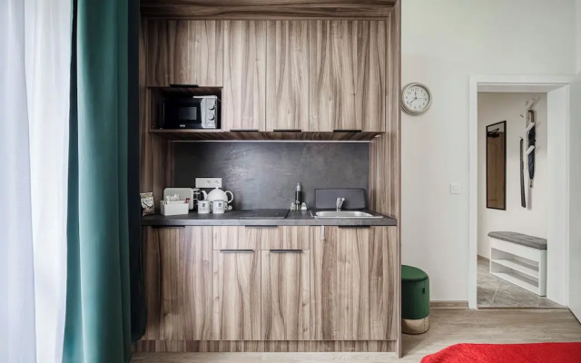 Anmut by Revelton
