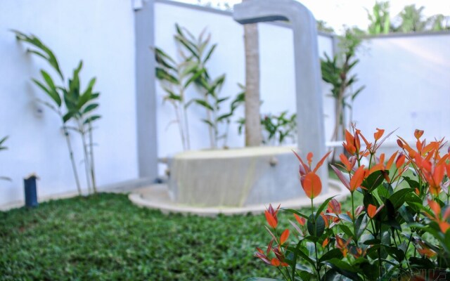 Villa White Dome