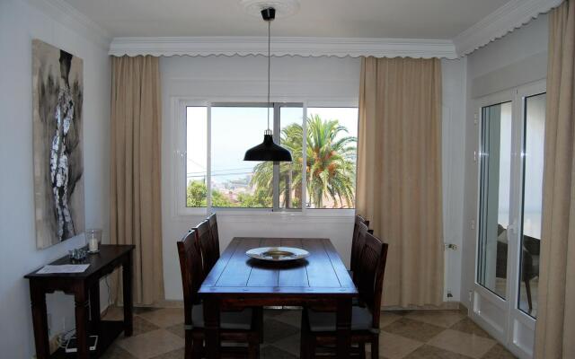Villa Sandra Top Floor Escape