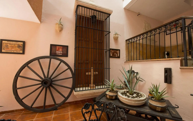 Hotel Del Gobernador