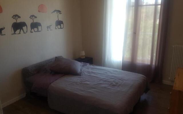 3 pièces à Cannes Croix des Gardes