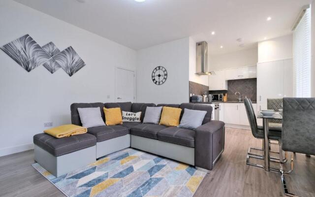 5* Luxury 1 Bedroom Apartment in City Centre