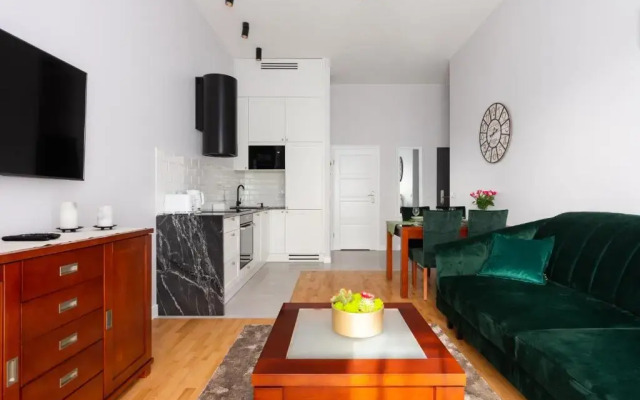 Millennium Express Green