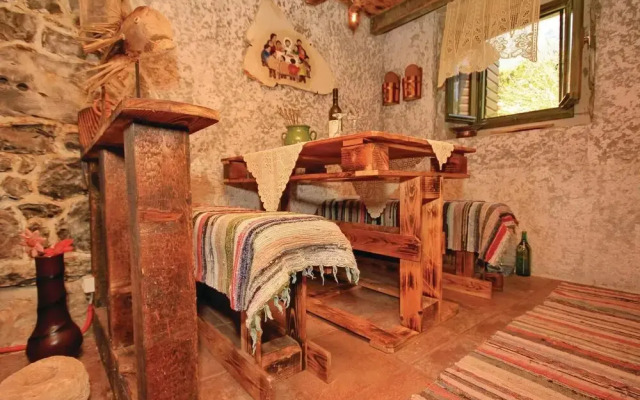 Amazing Home in Crkvice With 1 Bedrooms