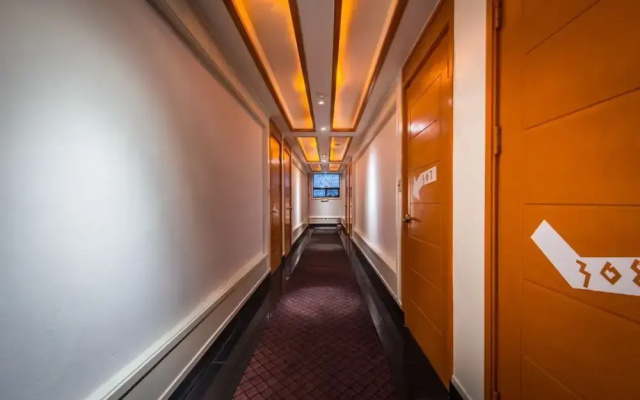 Hostel Korea 6