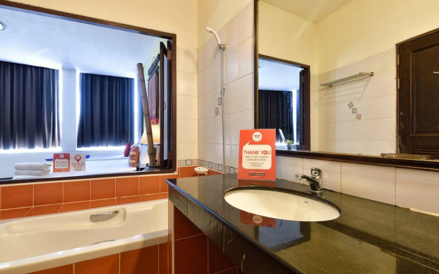 Nida Rooms Lavendar Moon Old Phuket