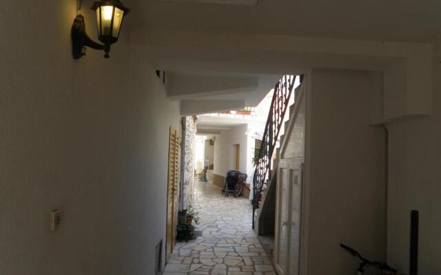Apartment Amalija