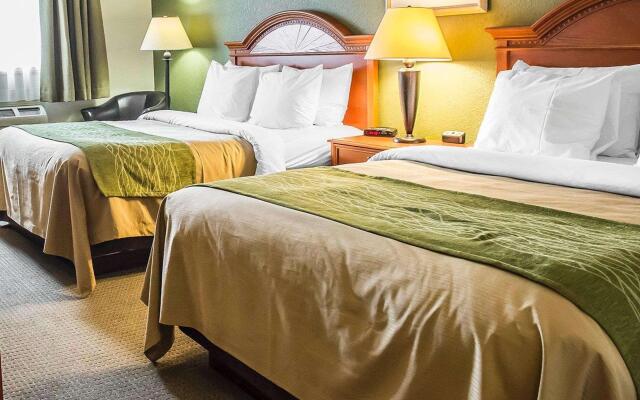 Comfort Inn & Suites Thousand Islands Harbour District