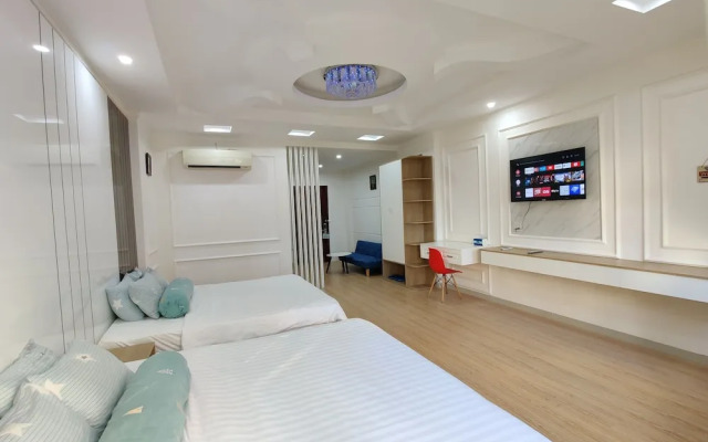 Winter Spring Homestay Center