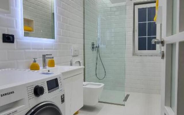 'The Yellow' Condo