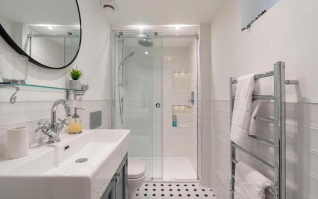 Stunning 2 Bed in the Heart of Cheltenham!