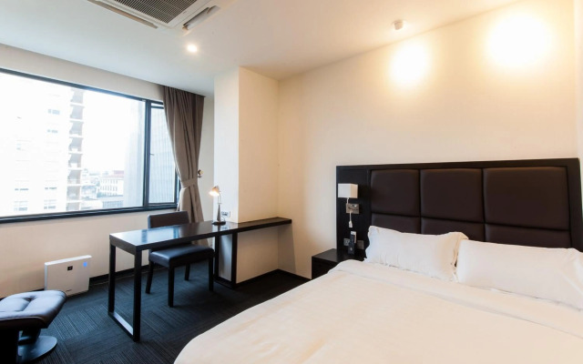 Sakura Hotel
