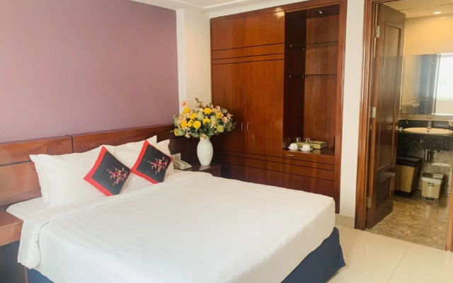 White Lotus Hotel Saigon