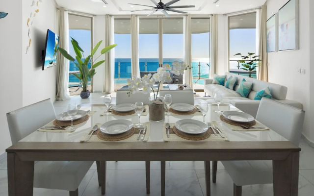 Hotel Esmeralda Beach Resort