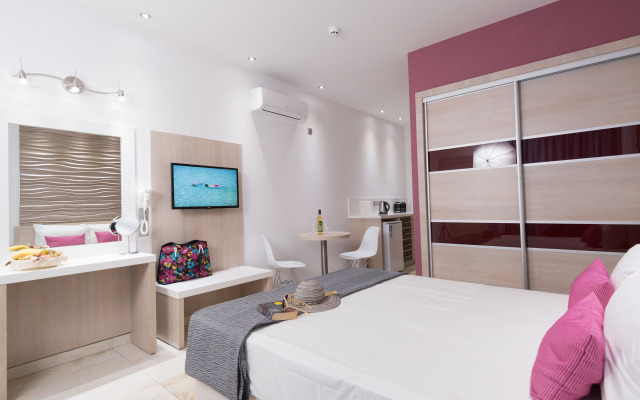 Loutsiana Hotel Apts