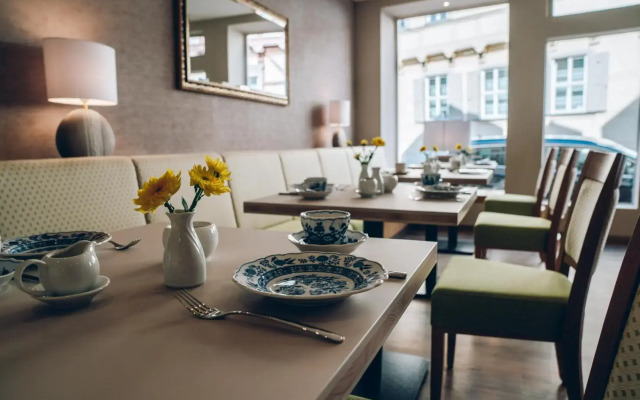 Adelheid Hotel garni