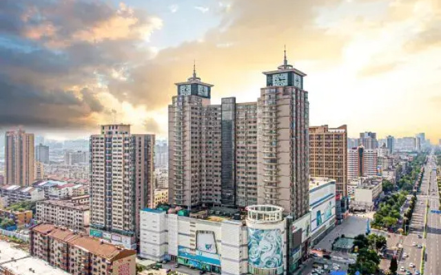 Lavande Hotel （Shangqiu High-speed Railway Station Grand Plaza Branch）