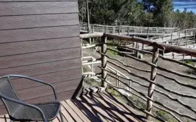 Huillín Lodge