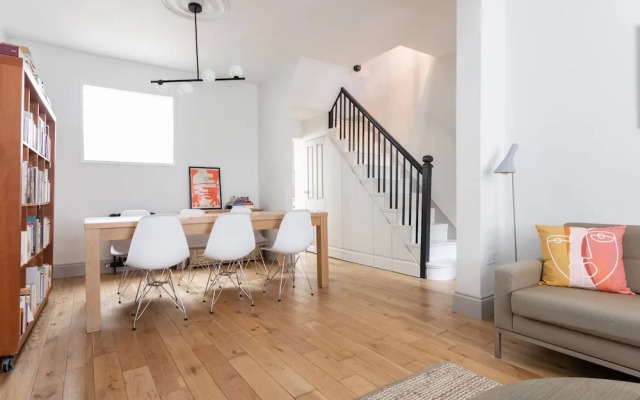 Baxendale Street by Onefinestay
