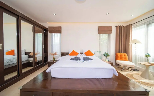 Spacious Private 4 BR Villa With a Working Office