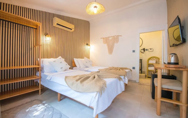 Vodina Lounge Suites