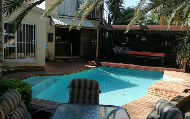 Captivating 3-Bed House in Kempton Park