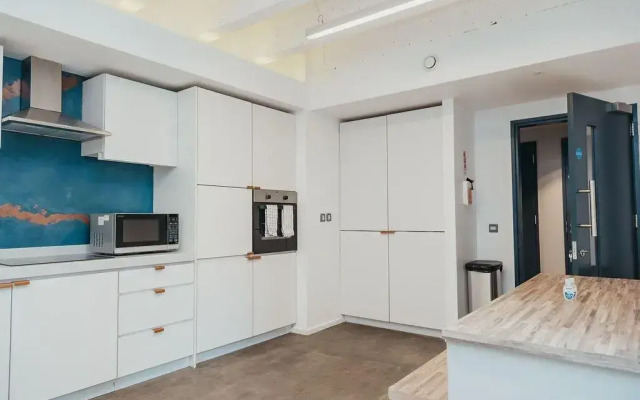 Quarter by Warren Collection