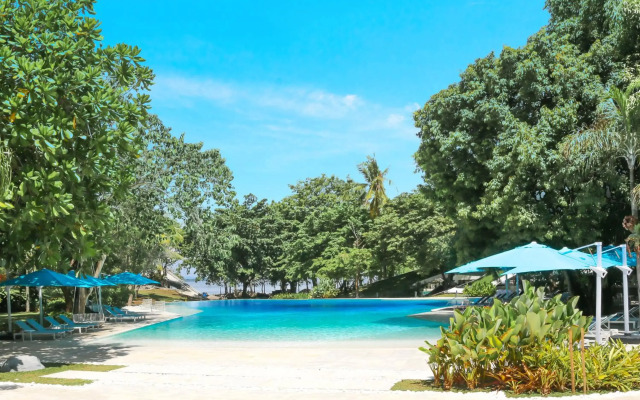 Tambuli Seaside Resort and Spa