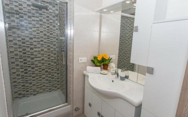 Appartement Menton, 3 pièces, 5 personnes - FR-1-196-230