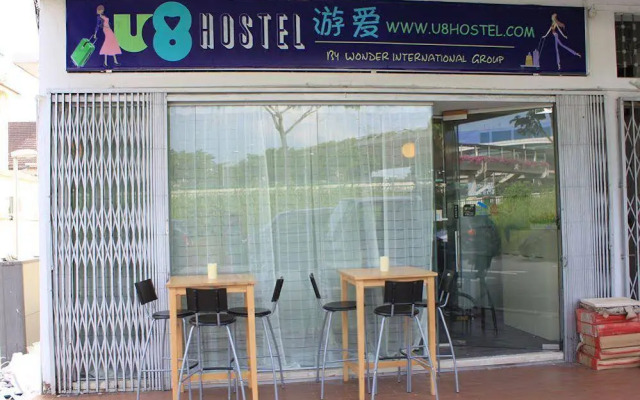 U8 Hostel