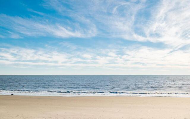 Heather Leigh by Oak Island Accommodations