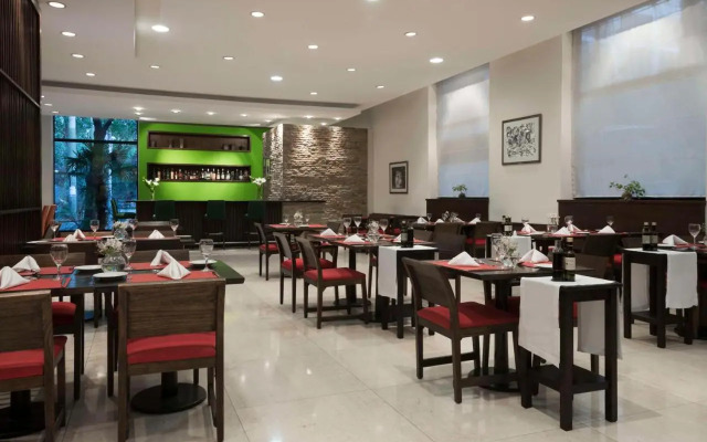 NH Mendoza Cordillera