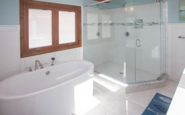 Lacado Brista - 6 Br Home