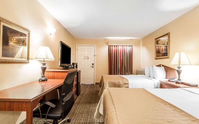 Quality Inn Decherd / Winchester